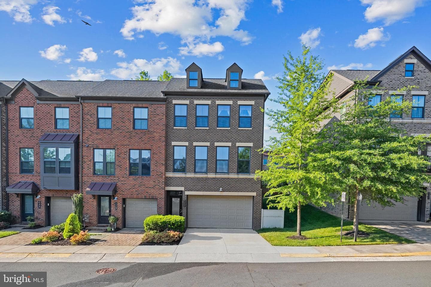 9253 Wood Violet Court photo 1