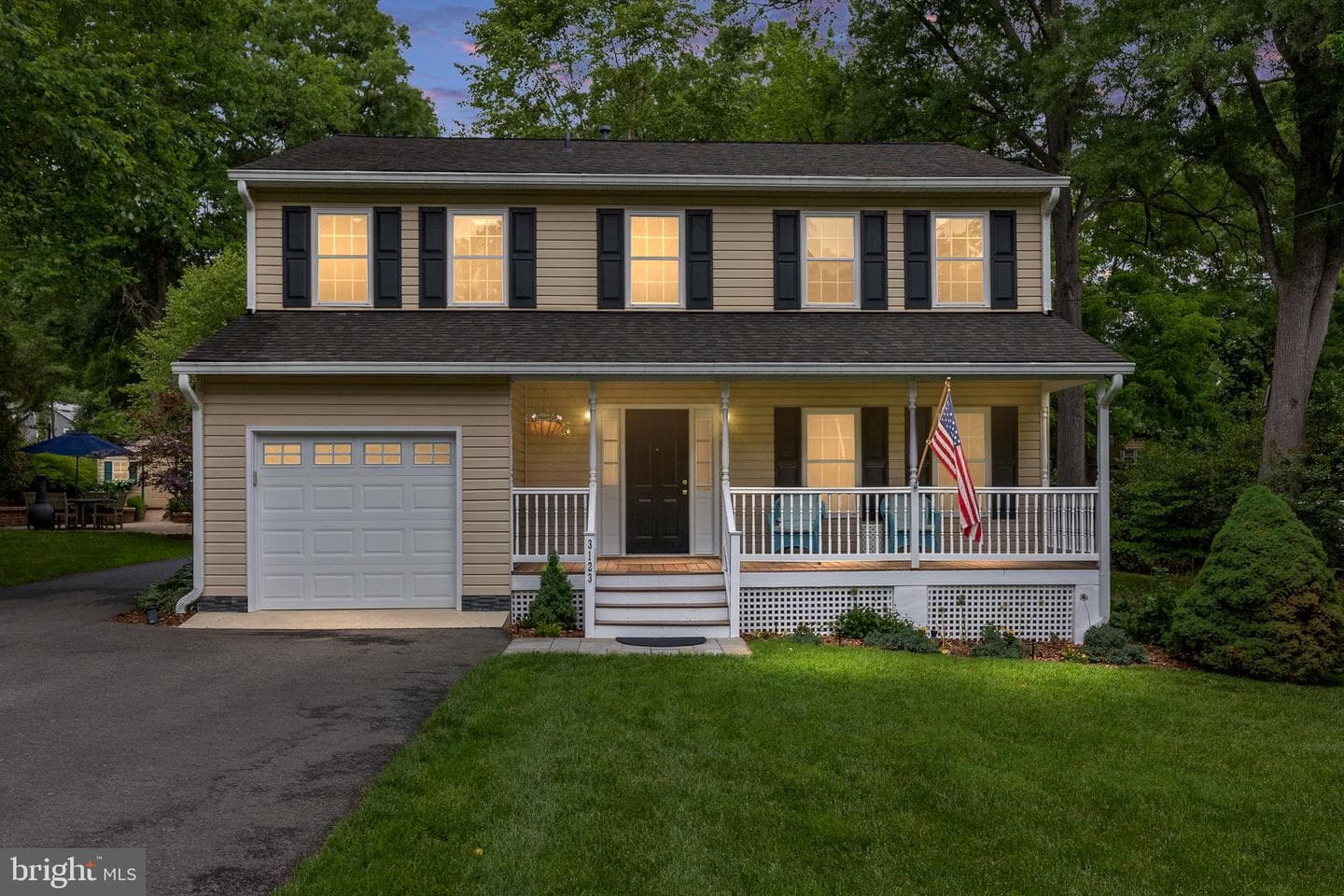 3123 Woodland Lane
