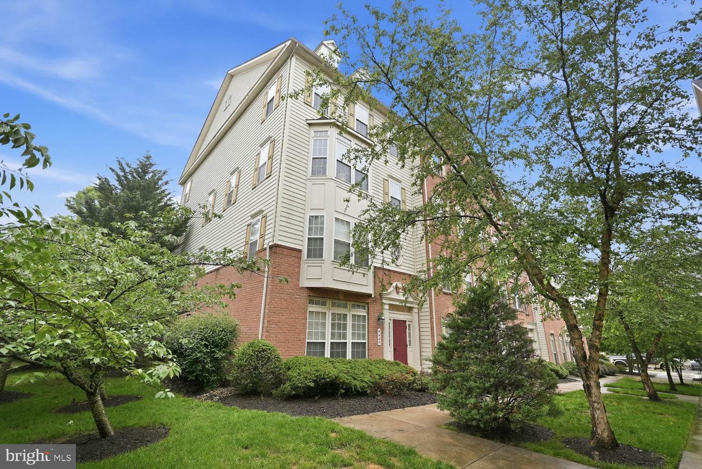 5645 Harrington Falls Lane #b