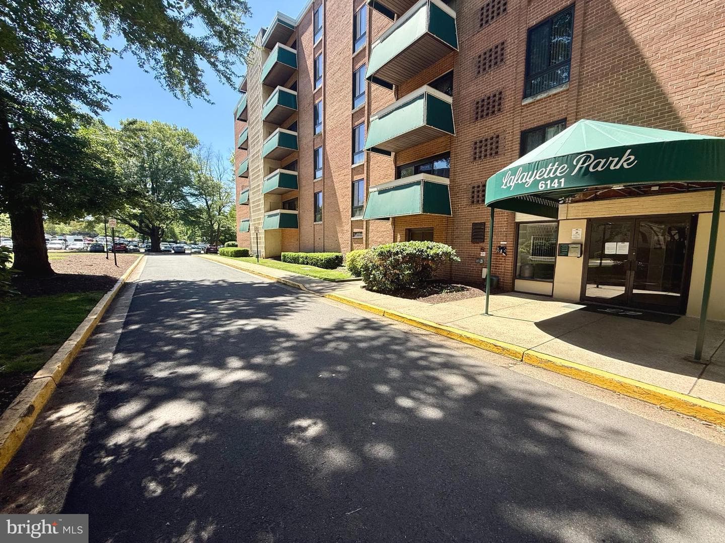 6141 Leesburg Pike #404, Falls Church