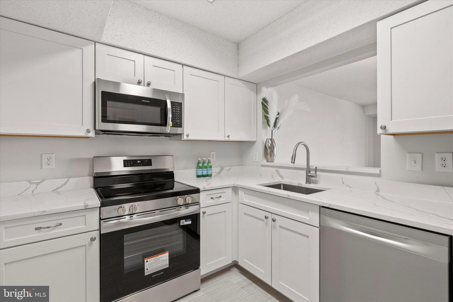 5505 Seminary Road #1212-N