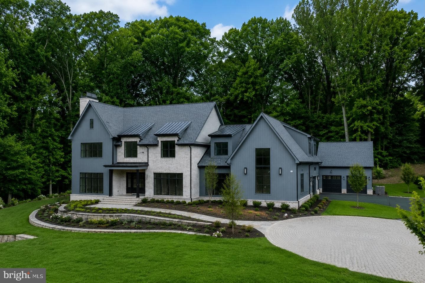 796 Falls Farm Court, Great Falls
