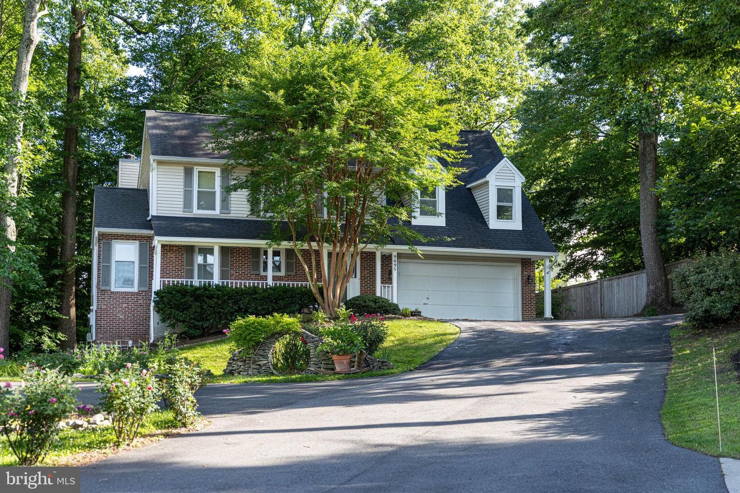 9695 Holly Oak Court