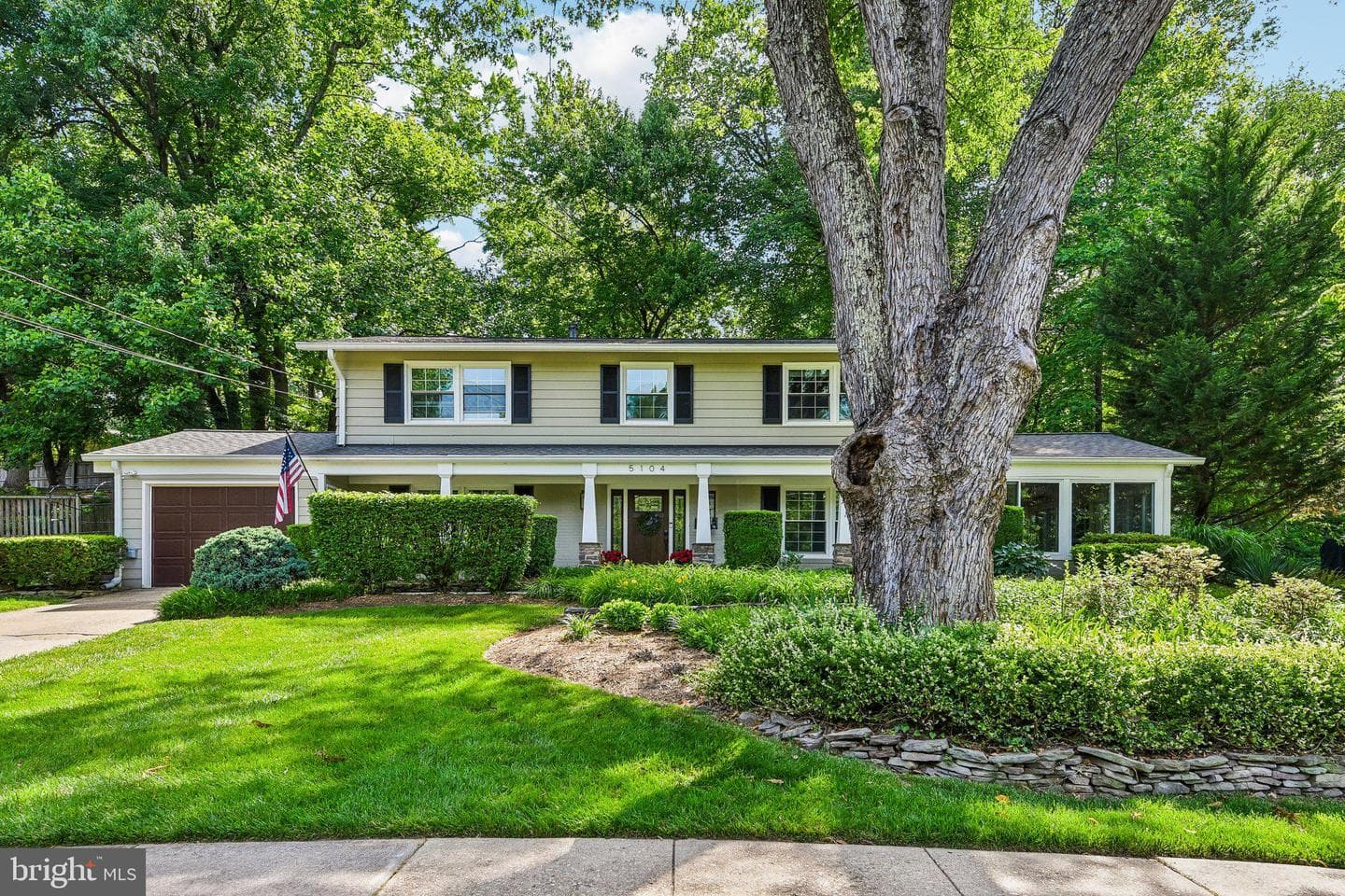 5104 Southampton Drive