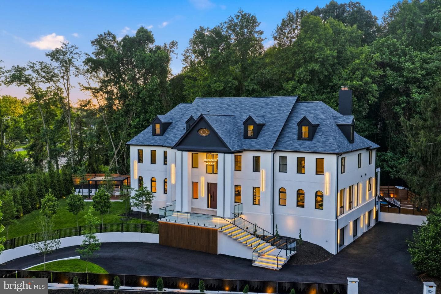1124 Savile Lane, McLean