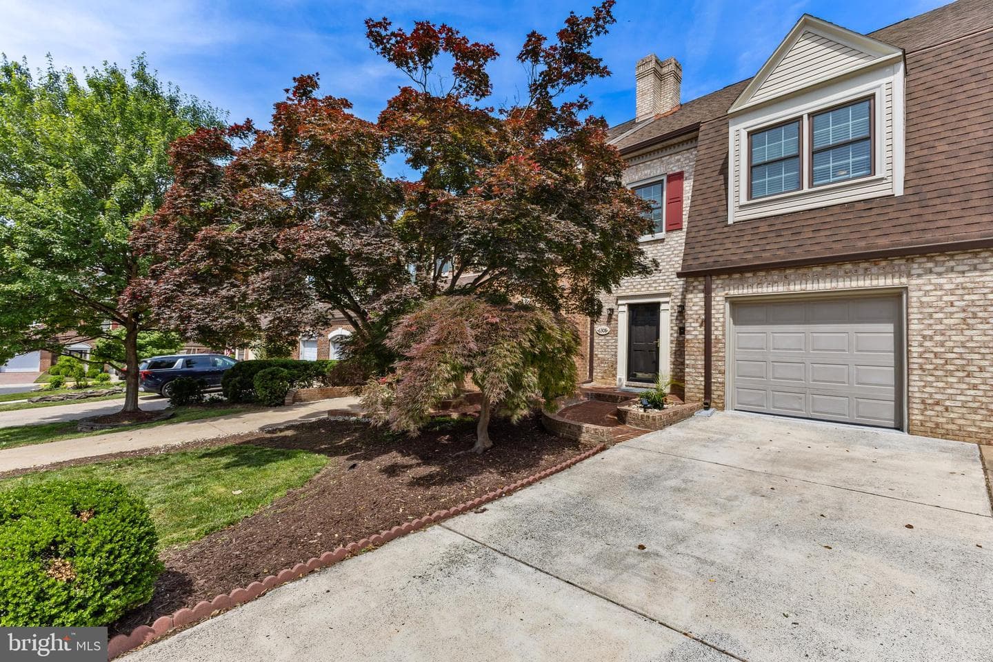6308 Chaucer View Circle