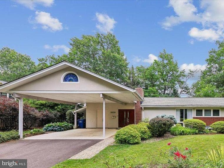 3609 Pinetree Terrace