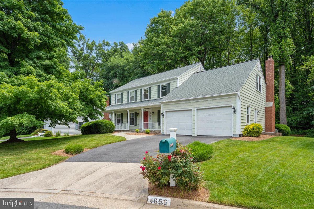 4655 Braddock Green Court
