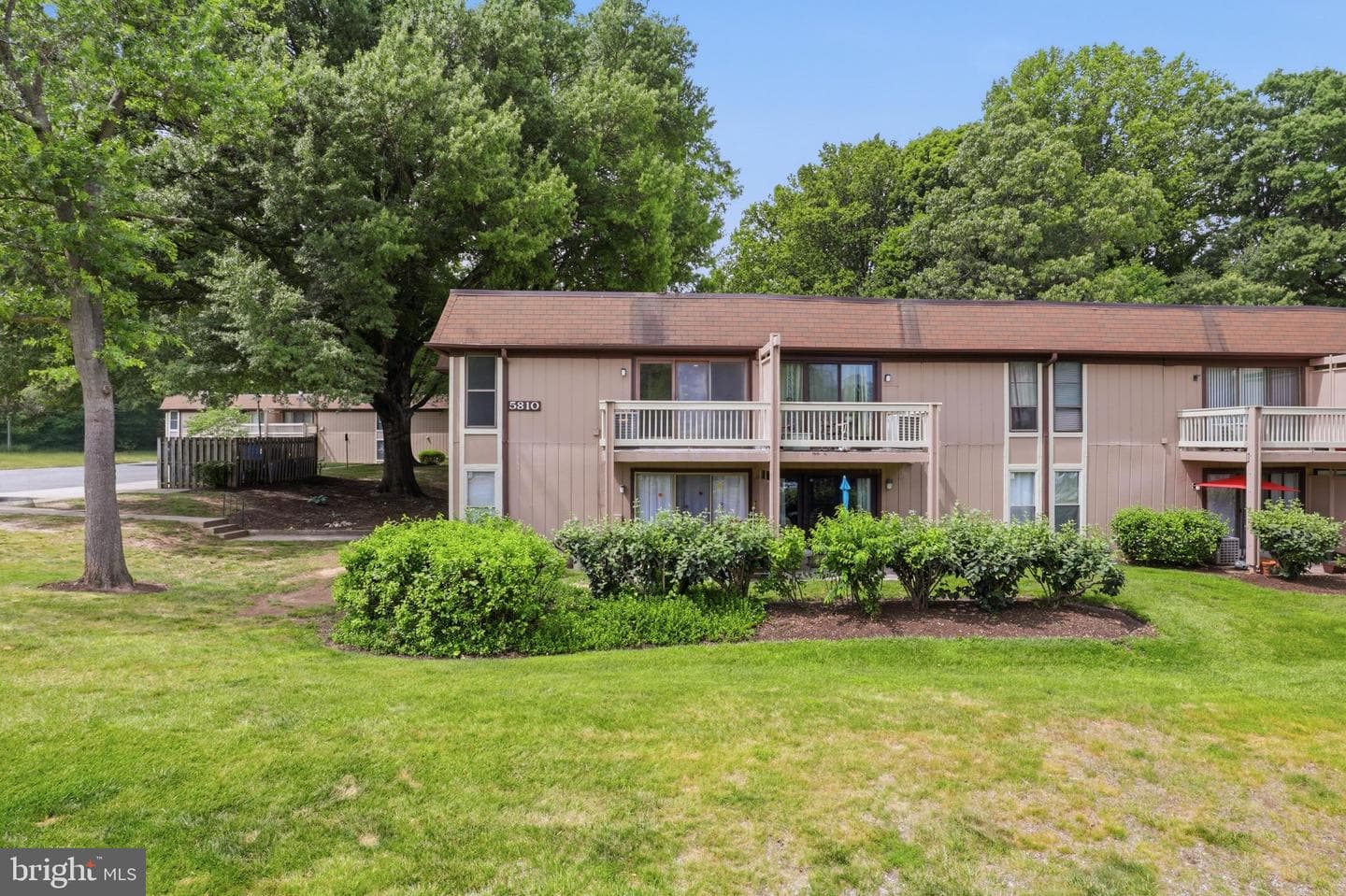 5810 Royal Ridge Drive #g