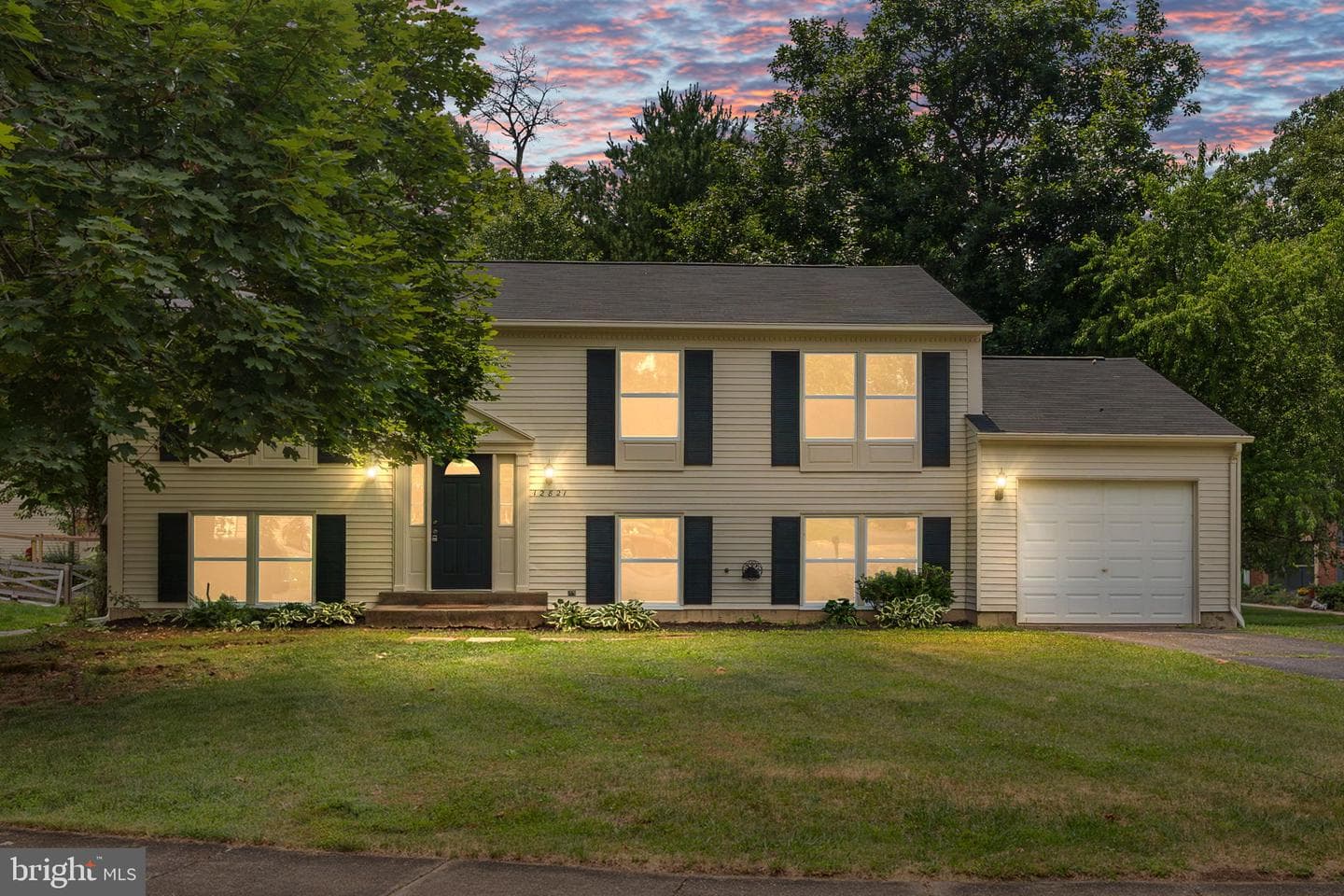 12821 Longleaf Lane