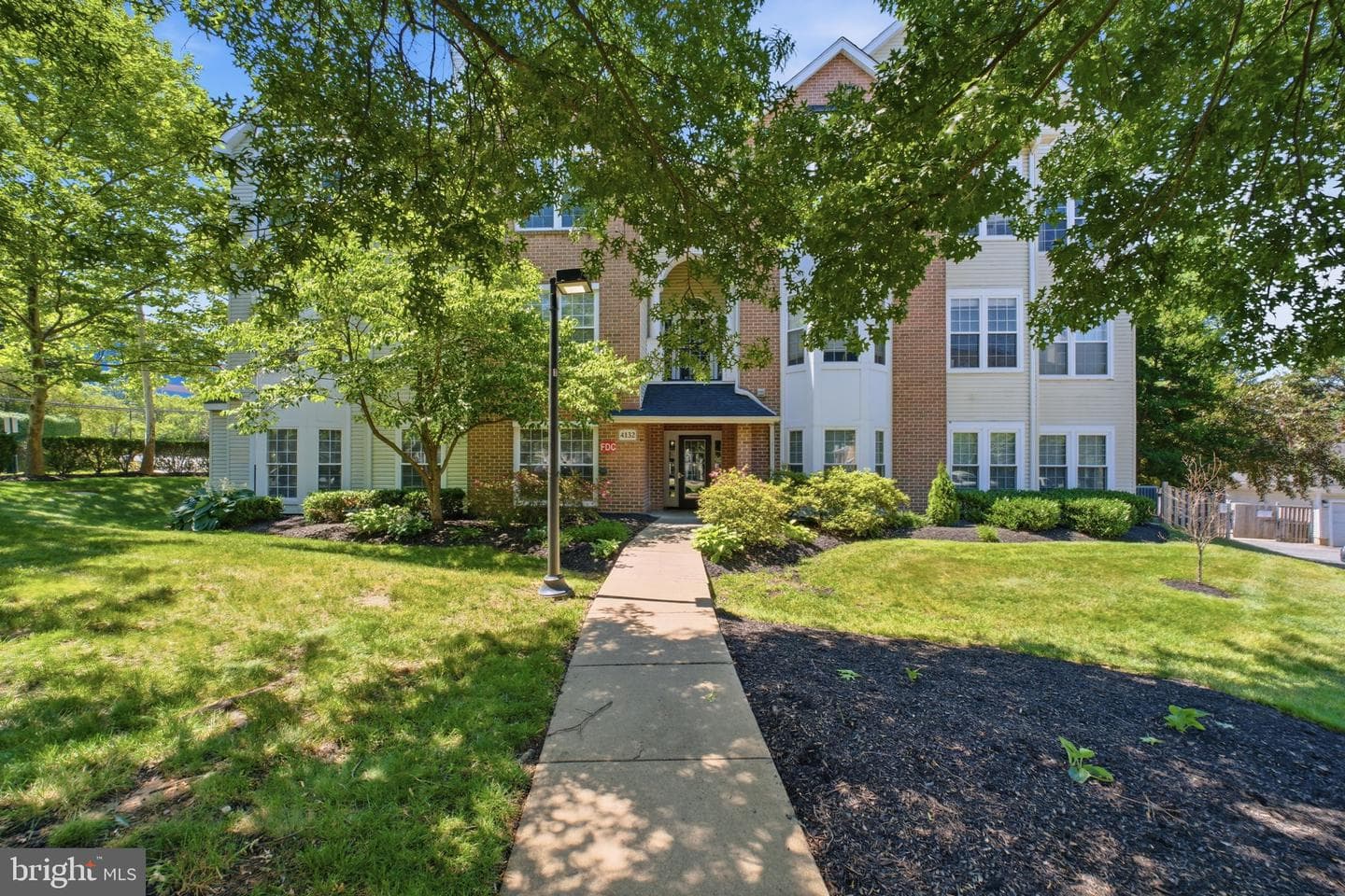 4132 Fountainside Lane #101