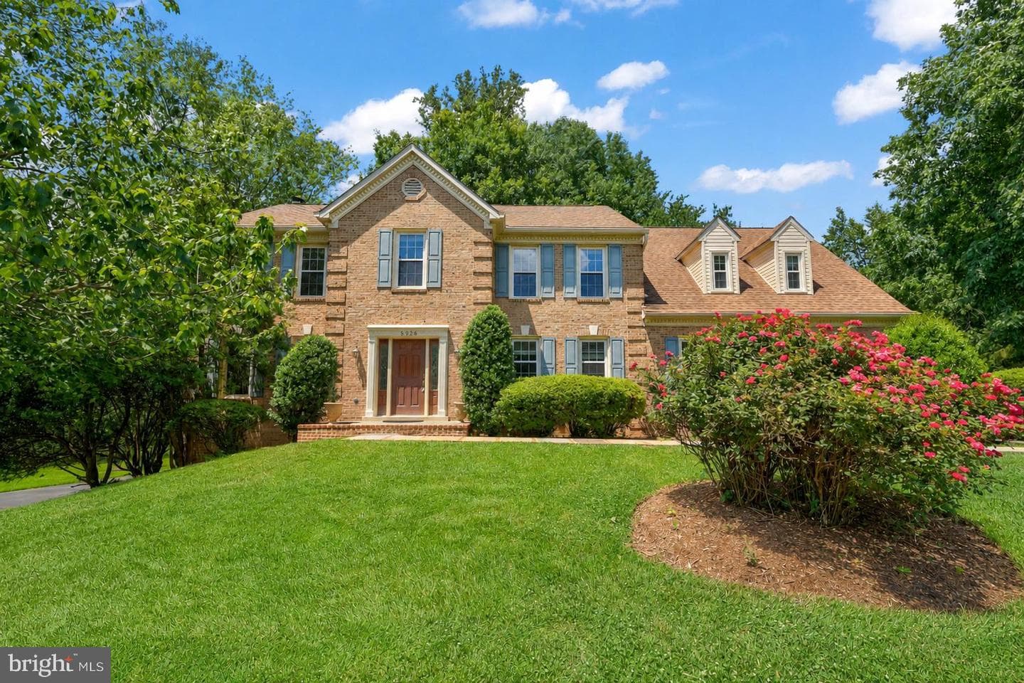 5926 Fairview Woods Drive