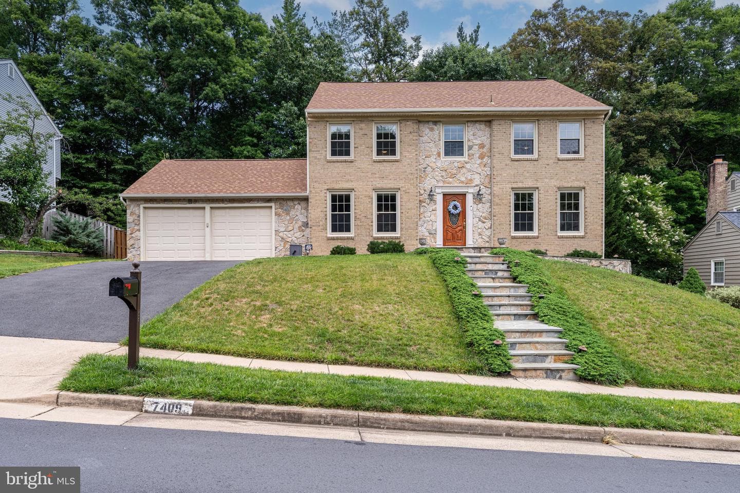 7409 Shady Palm Drive, Springfield