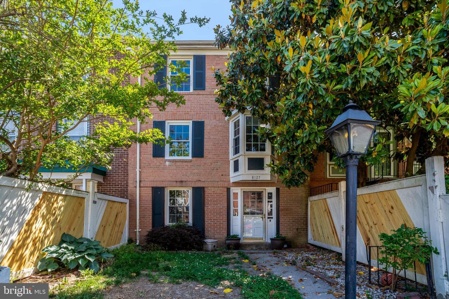 8127 Pinelake Court, Alexandria