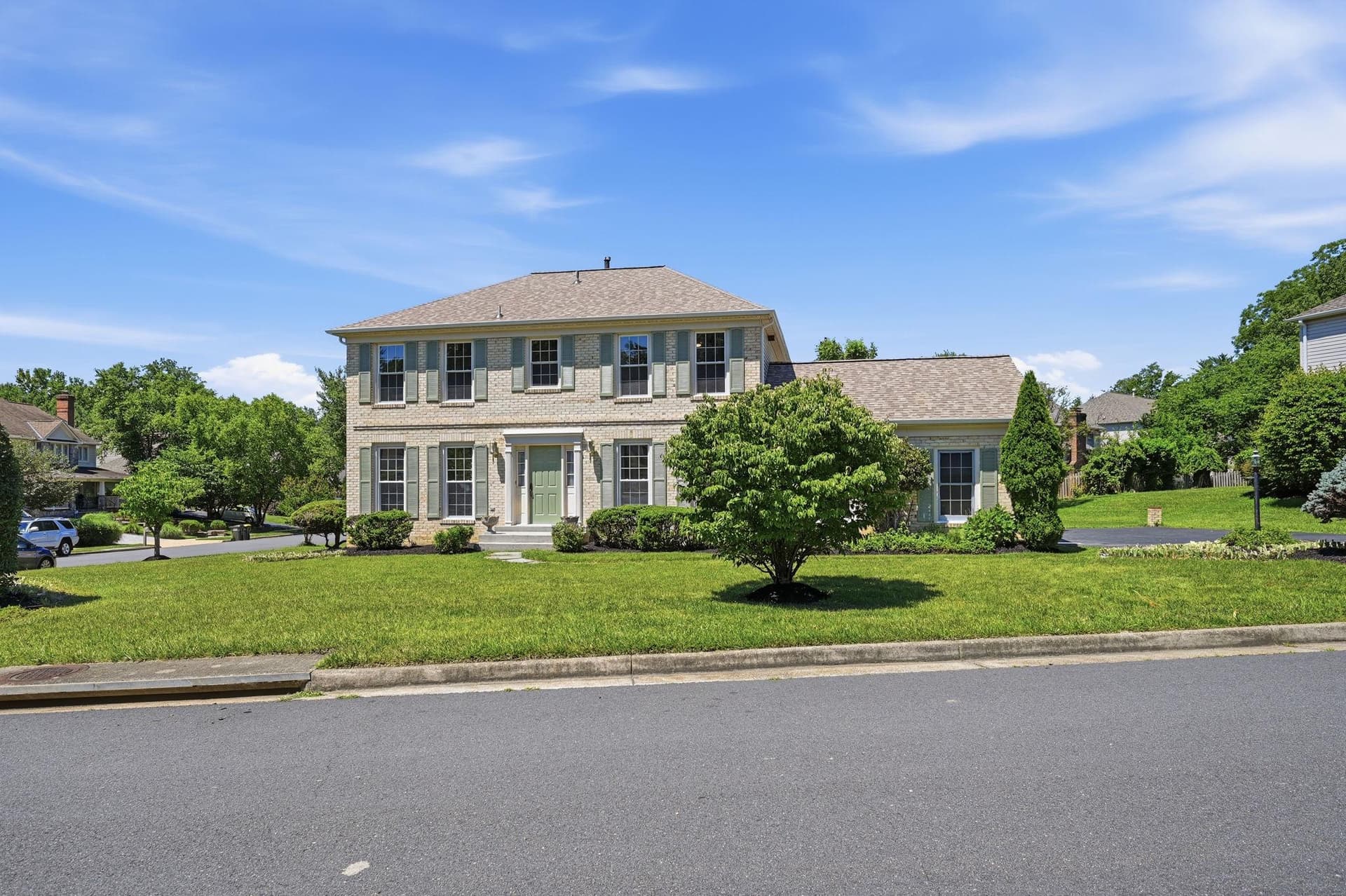 8401 Cardinal Glen Court