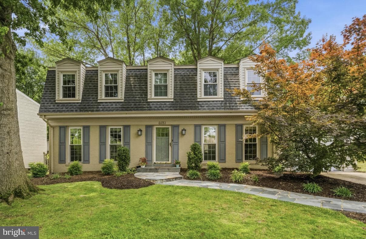 8853 Applecross Lane, Springfield