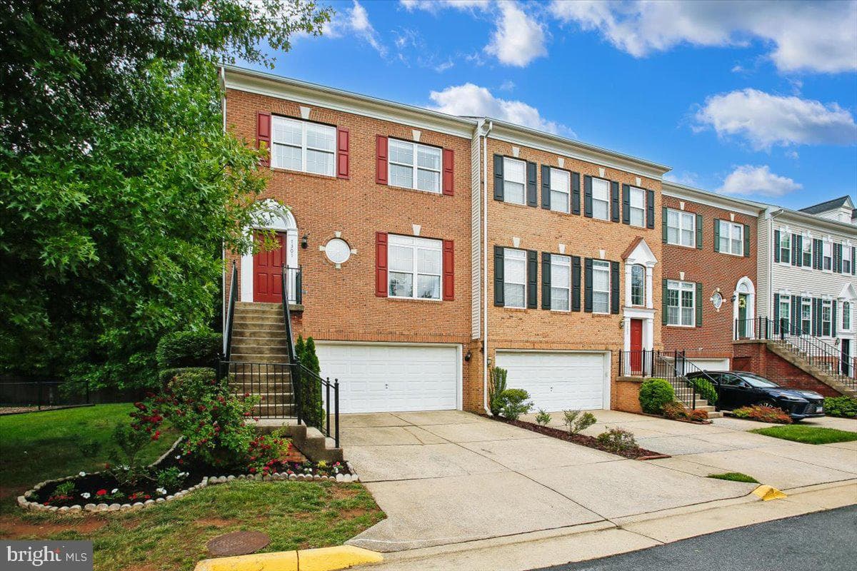 7301 Oldham Leeds Way