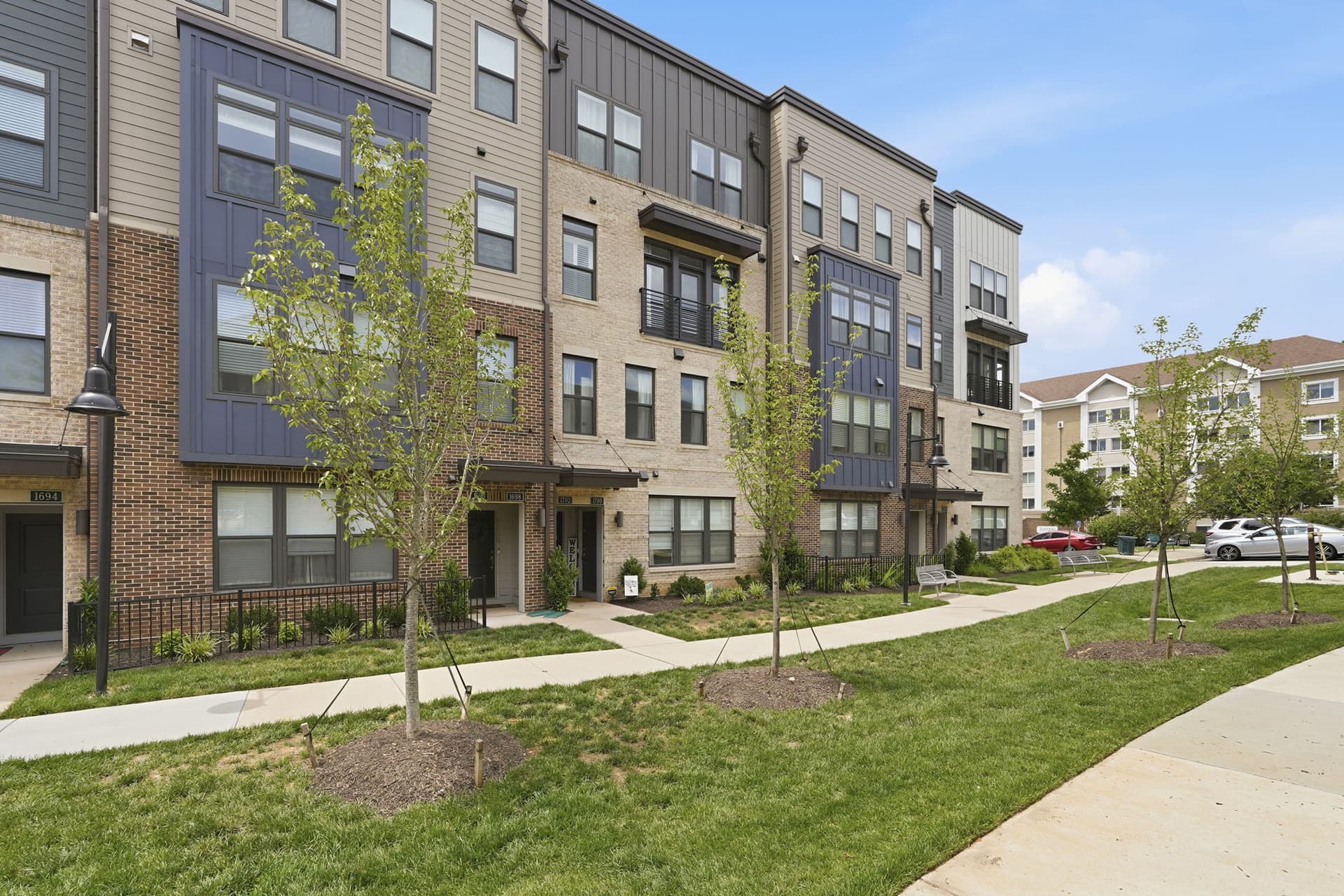 1702 Bandit Loop, Reston