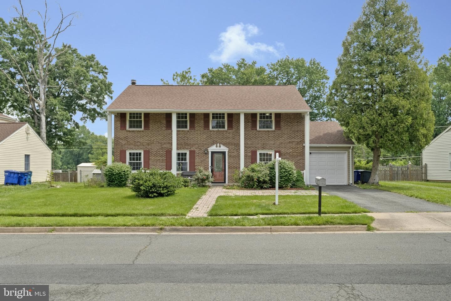 1107 Treeside Lane, Herndon