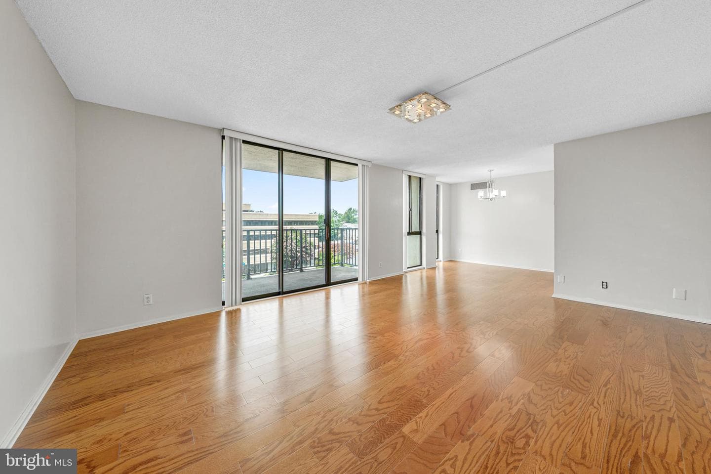 6800 Fleetwood Road #313, McLean