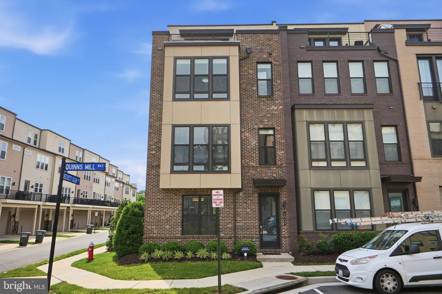14339 Beckett Glen Circle, Chantilly