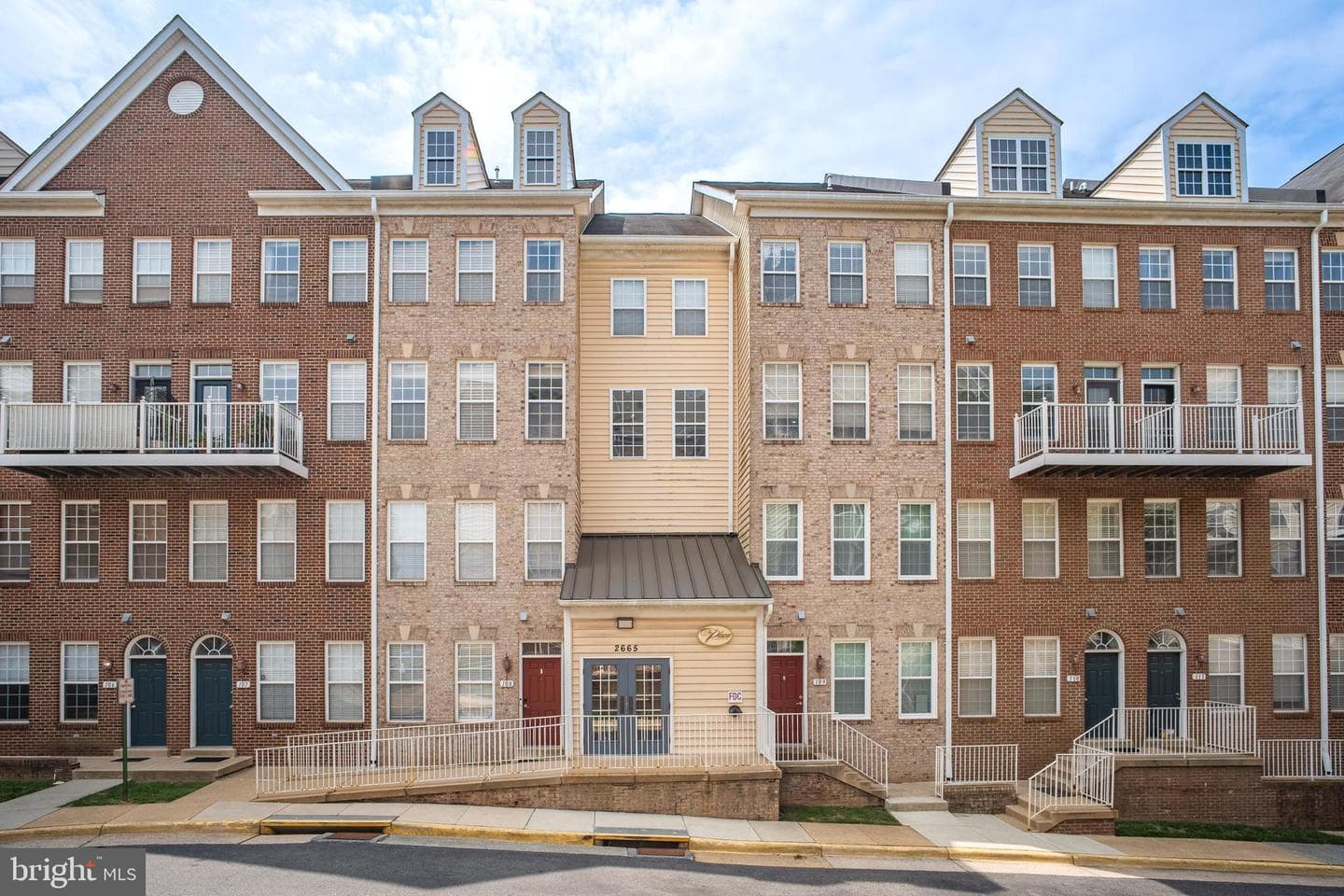 2665 Manhattan Place #310, Vienna