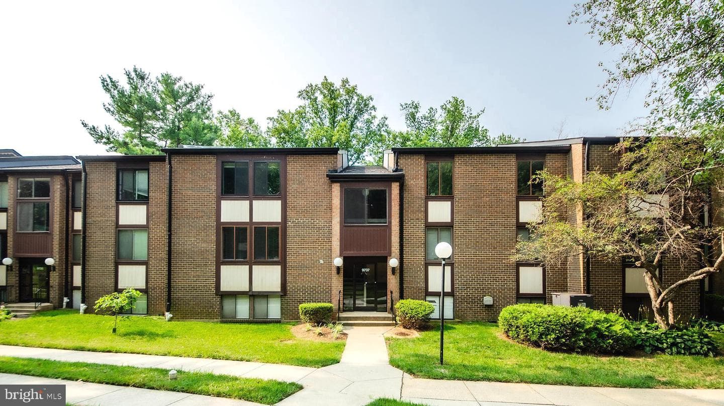 9737 Kings Crown Court #202, Fairfax
