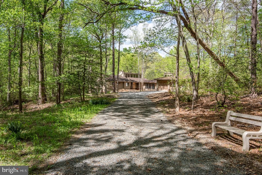 7322 Lackawanna Drive, Springfield