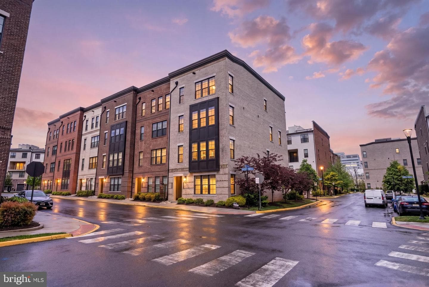 7538 Sawyer Farm Way #1414, McLean