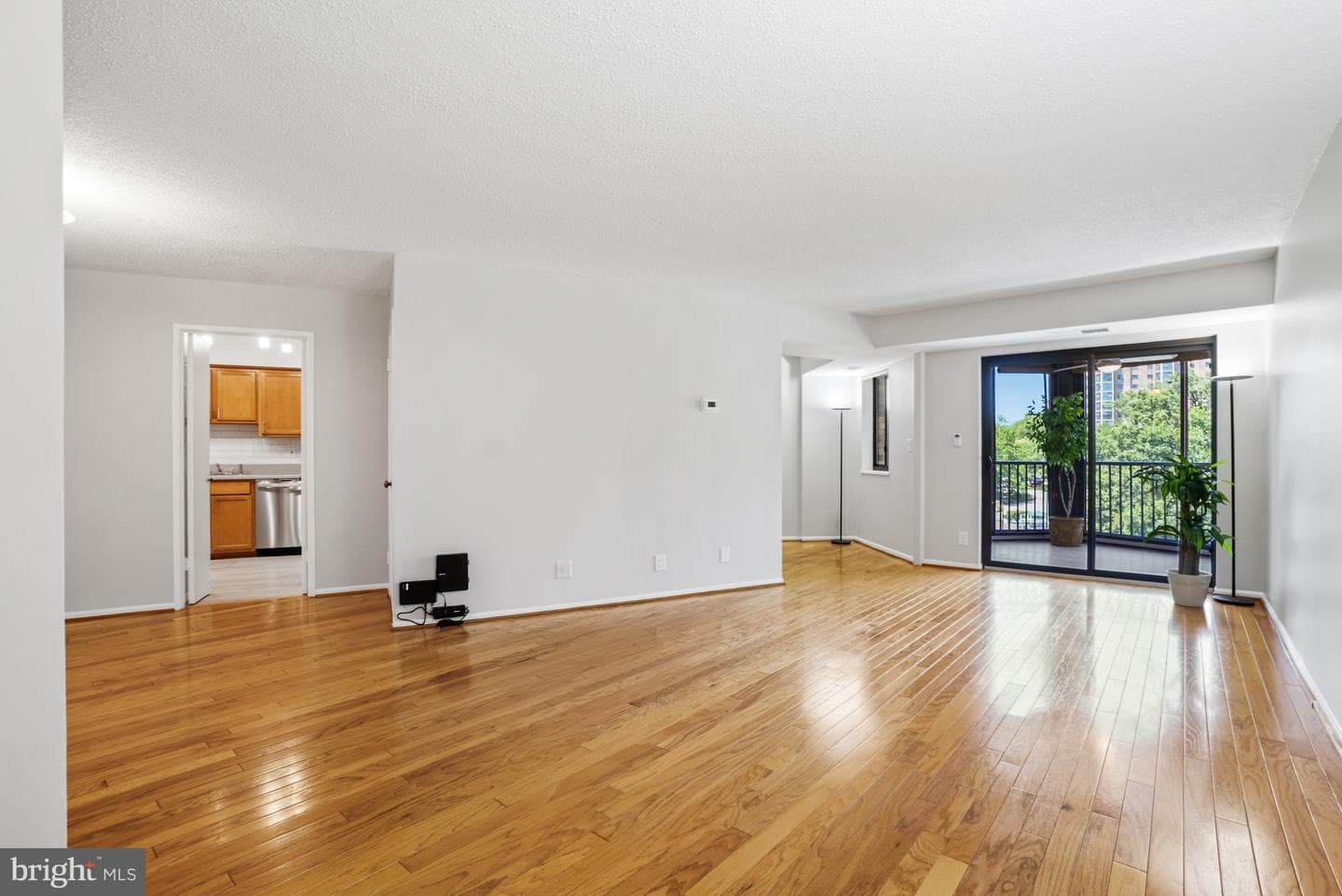 5904 Mount Eagle Drive #711, Alexandria