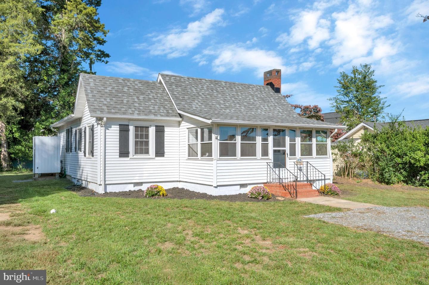 6086 4th Street photo 1
