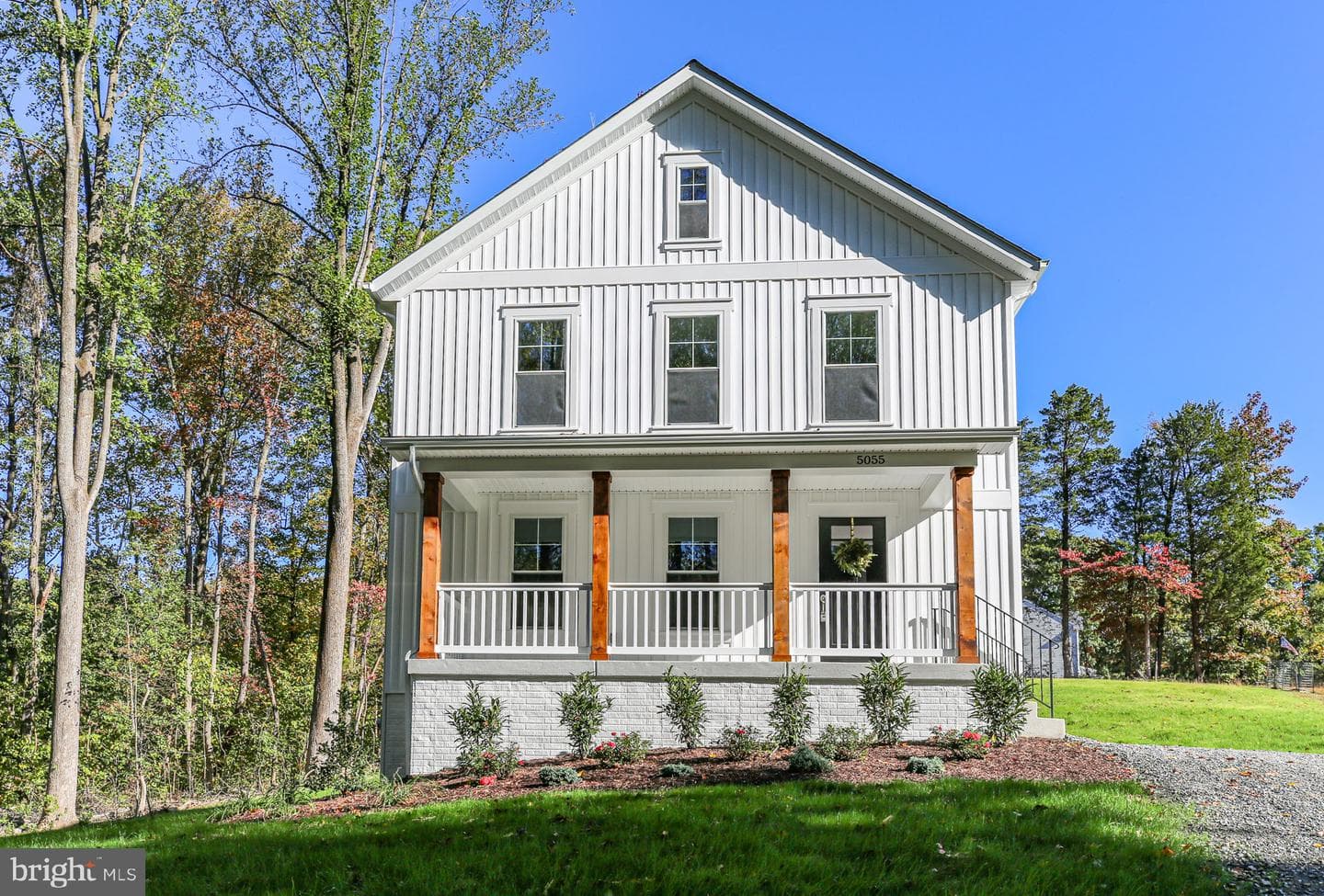 5055 Rose Avenue photo 1