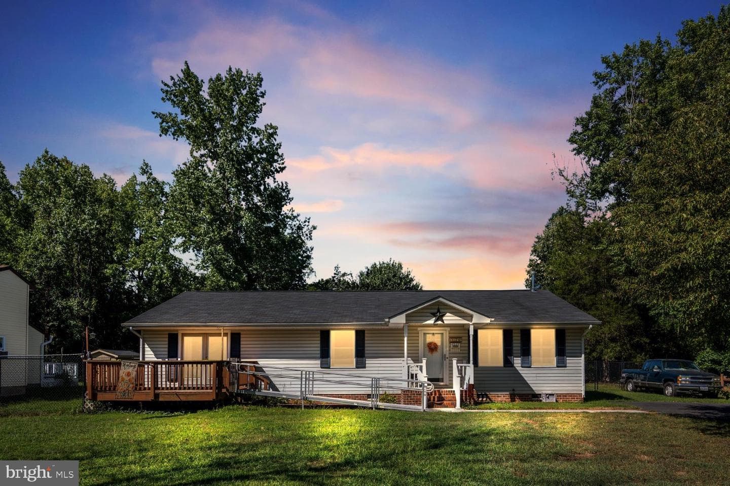 4374 Albemarle Court photo 1
