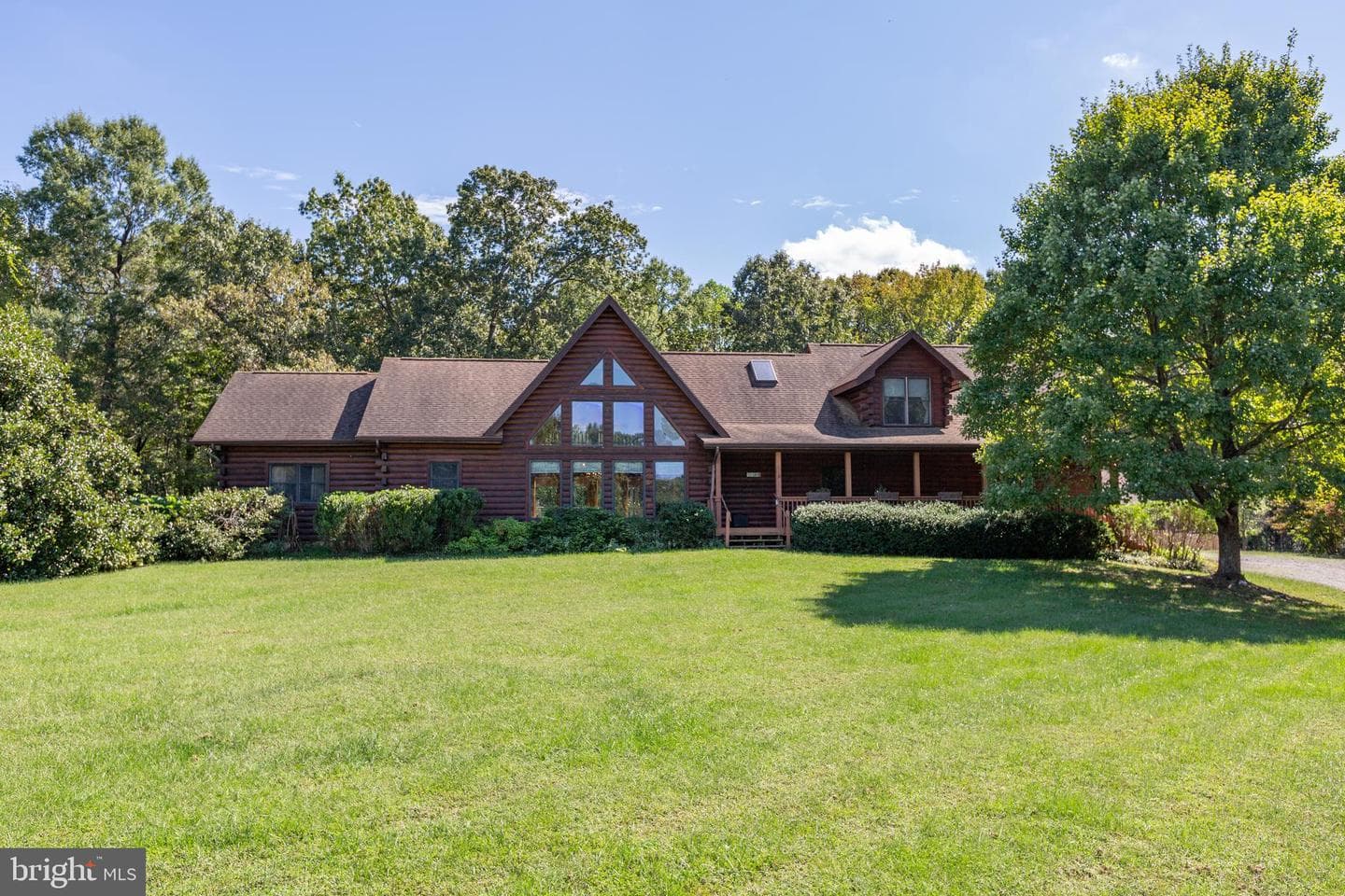 13328 Granview Road photo 1