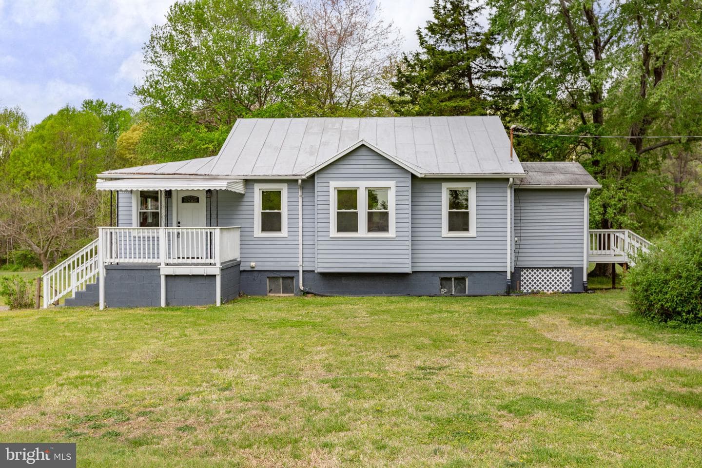 13424 James Madison Parkway photo 1