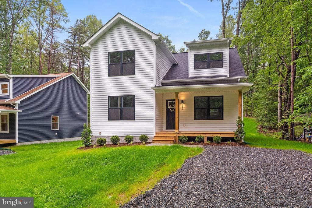 228 Poplar Drive photo 1