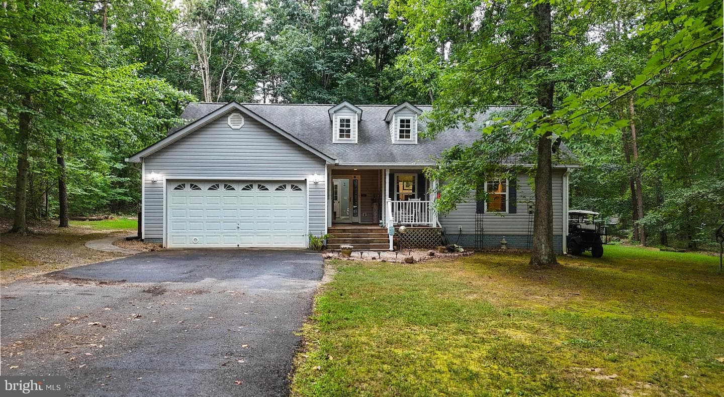 41 Lakeshore Lane photo 1