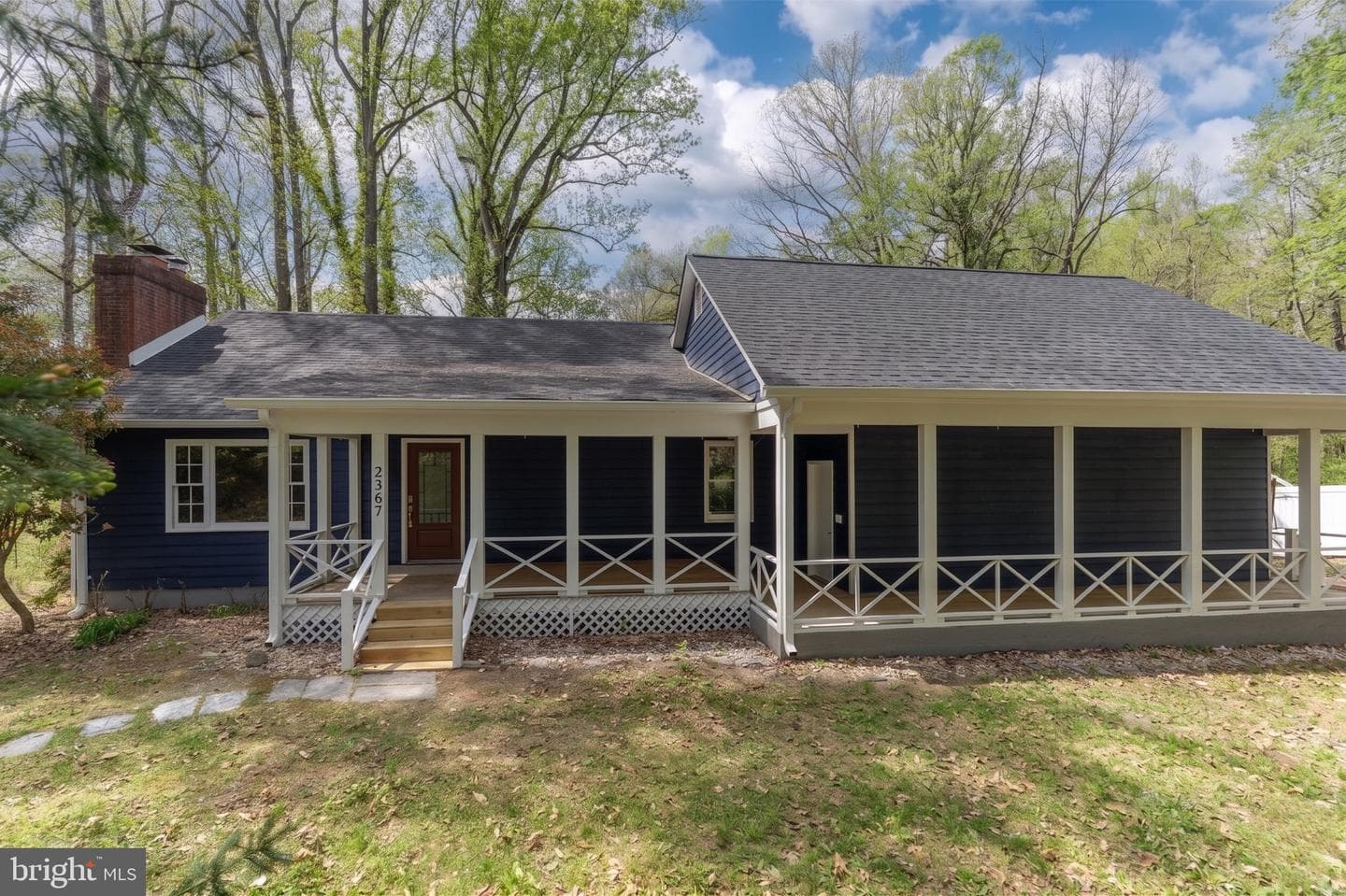 2367 N Lakeshore Drive photo 1