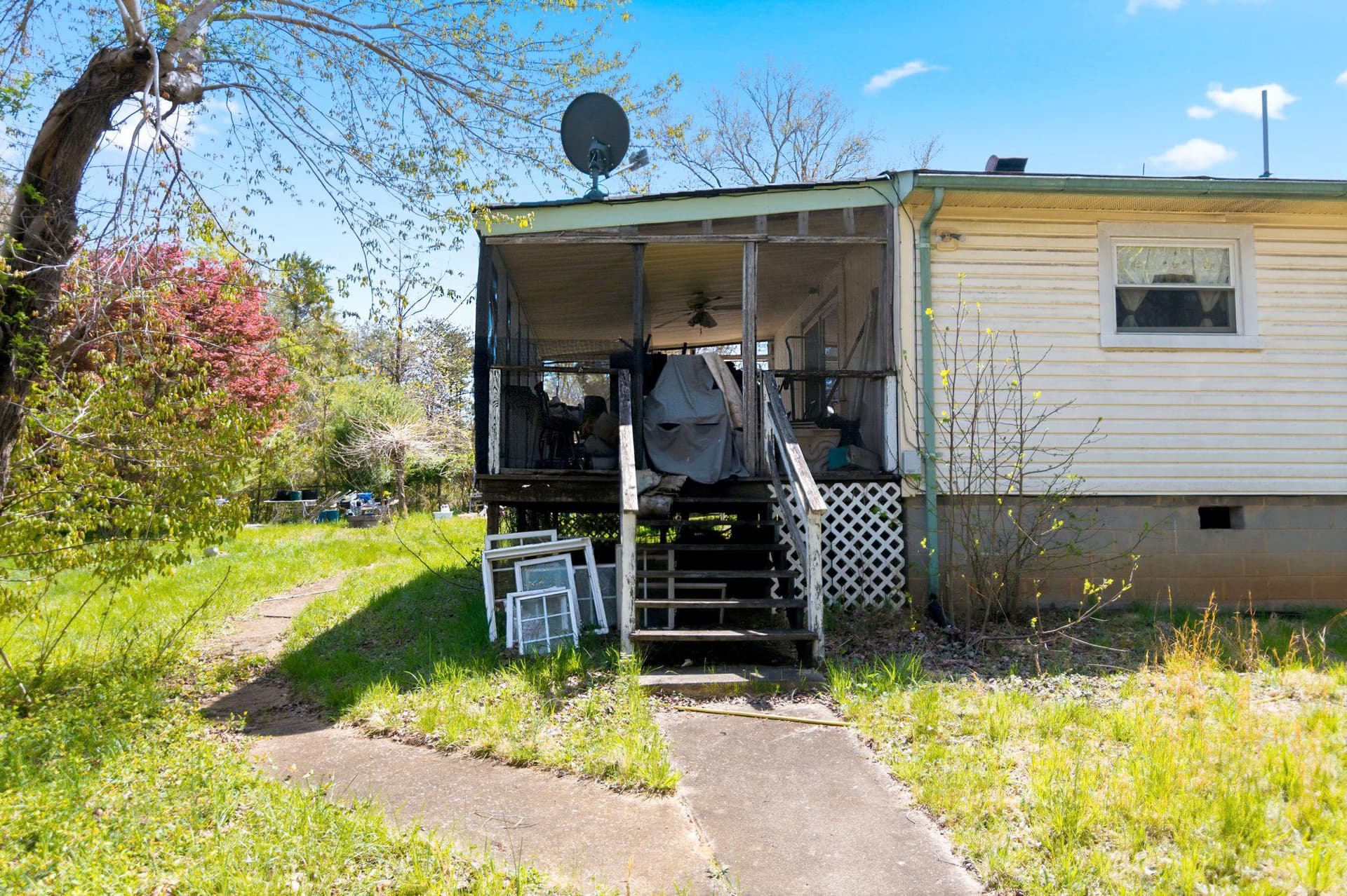 2263 Buckner Road photo 1