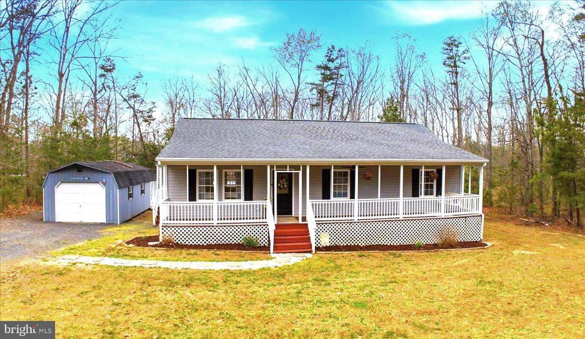 536 Pine Harbour Drive