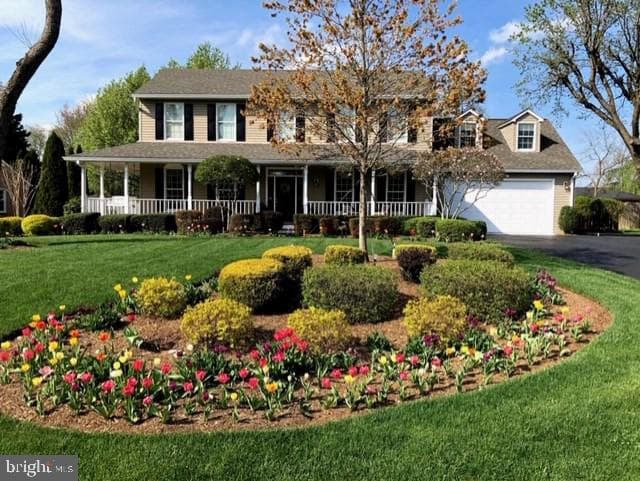 811 W Country Club Drive photo 1