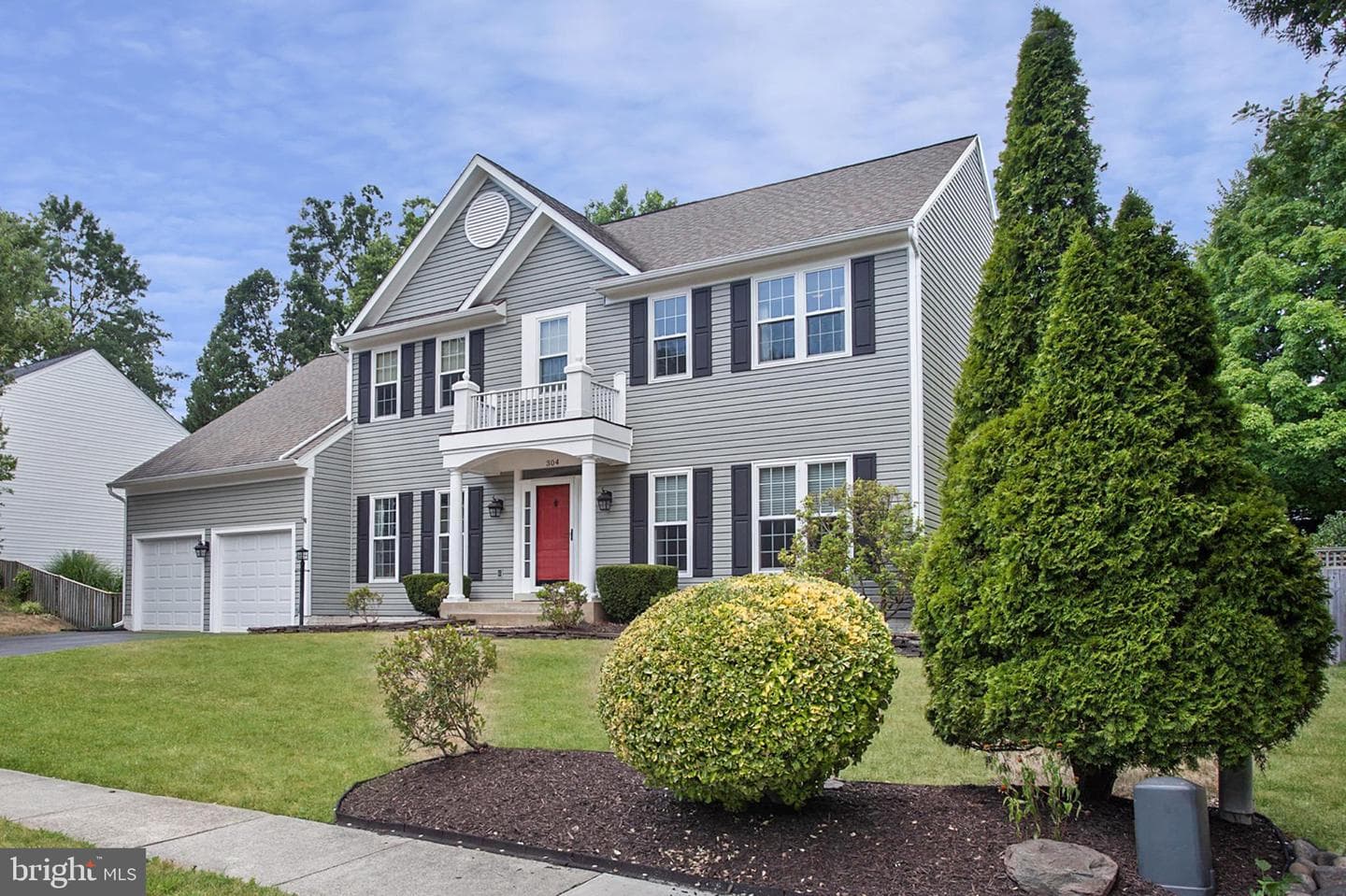 304 Lawford Drive SW photo 1
