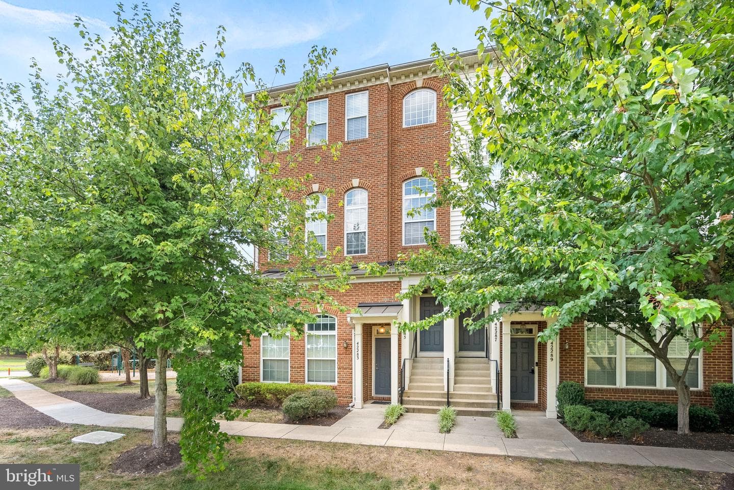 42283 Onyx Terrace photo 1