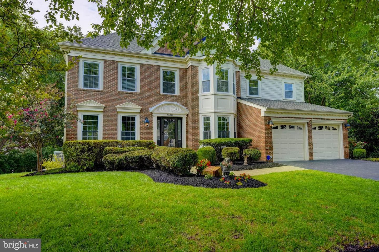 43241 Katie Leigh Court photo 1