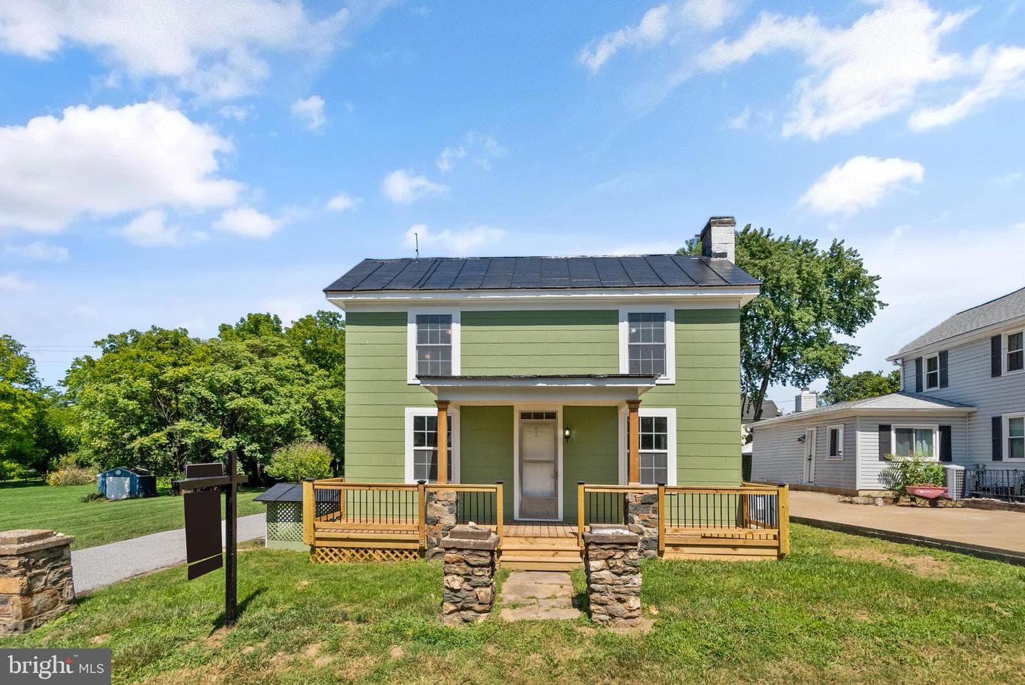 331 E G Street photo 1