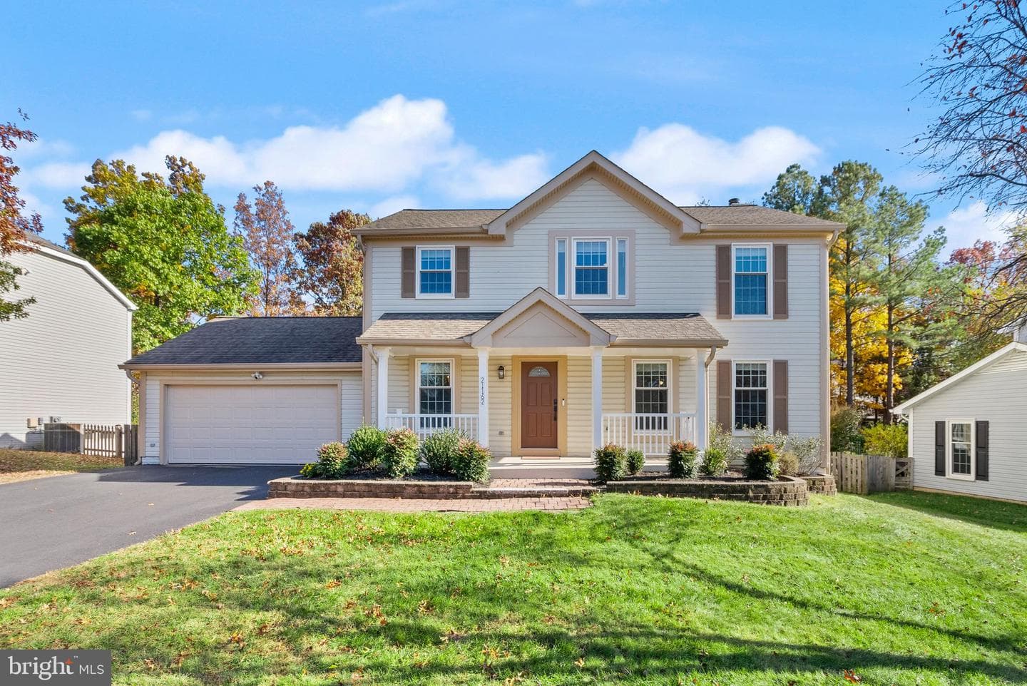 21162 Morning Way photo 1
