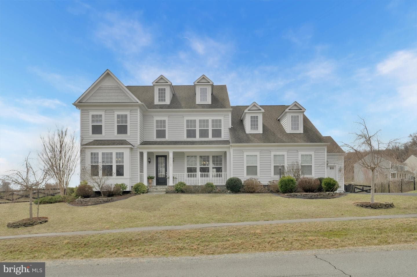 41729 Wakehurst Place photo 1