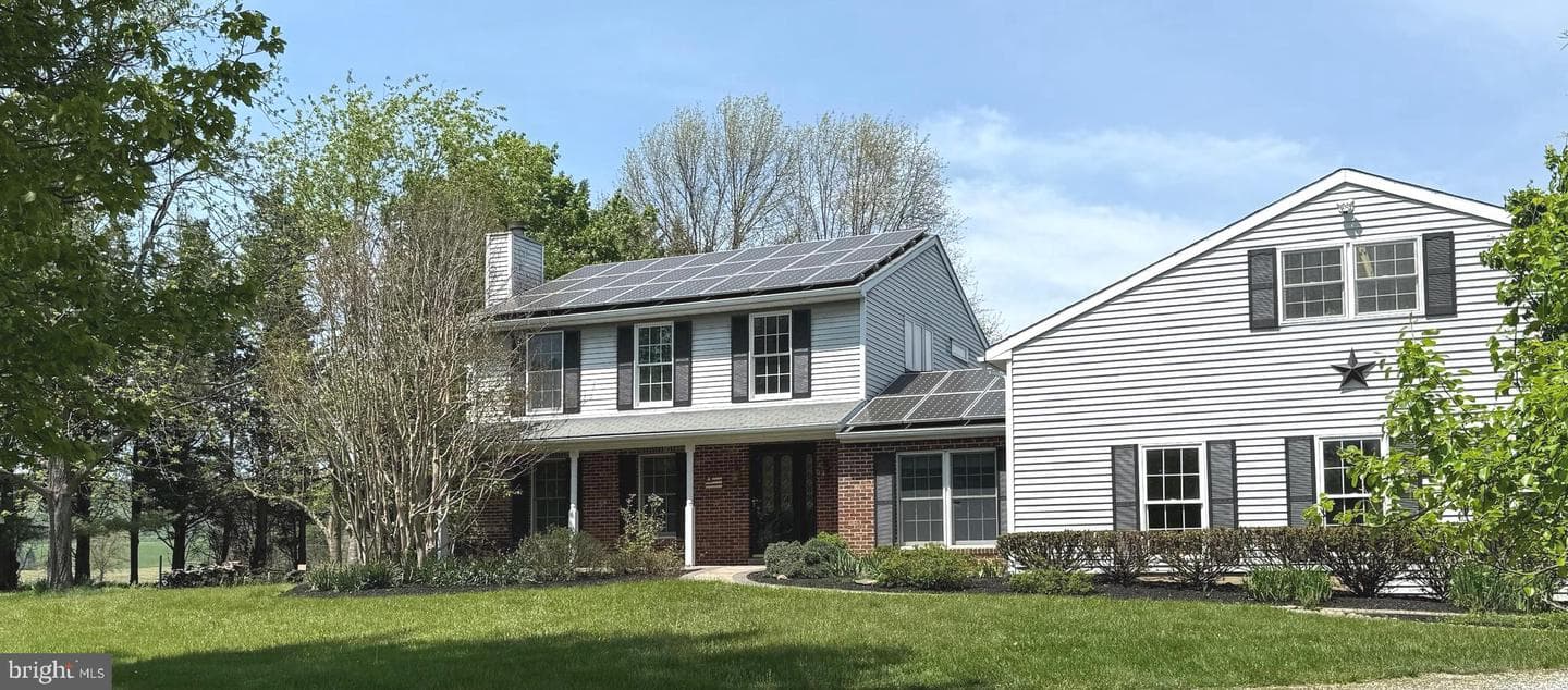 15608 Edgegrove Road photo 1