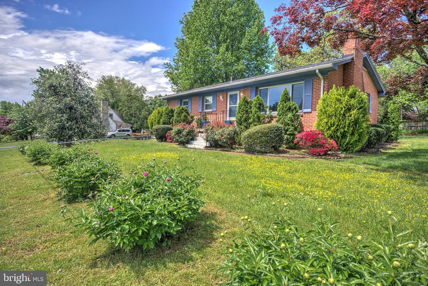 321 E E Street photo 1