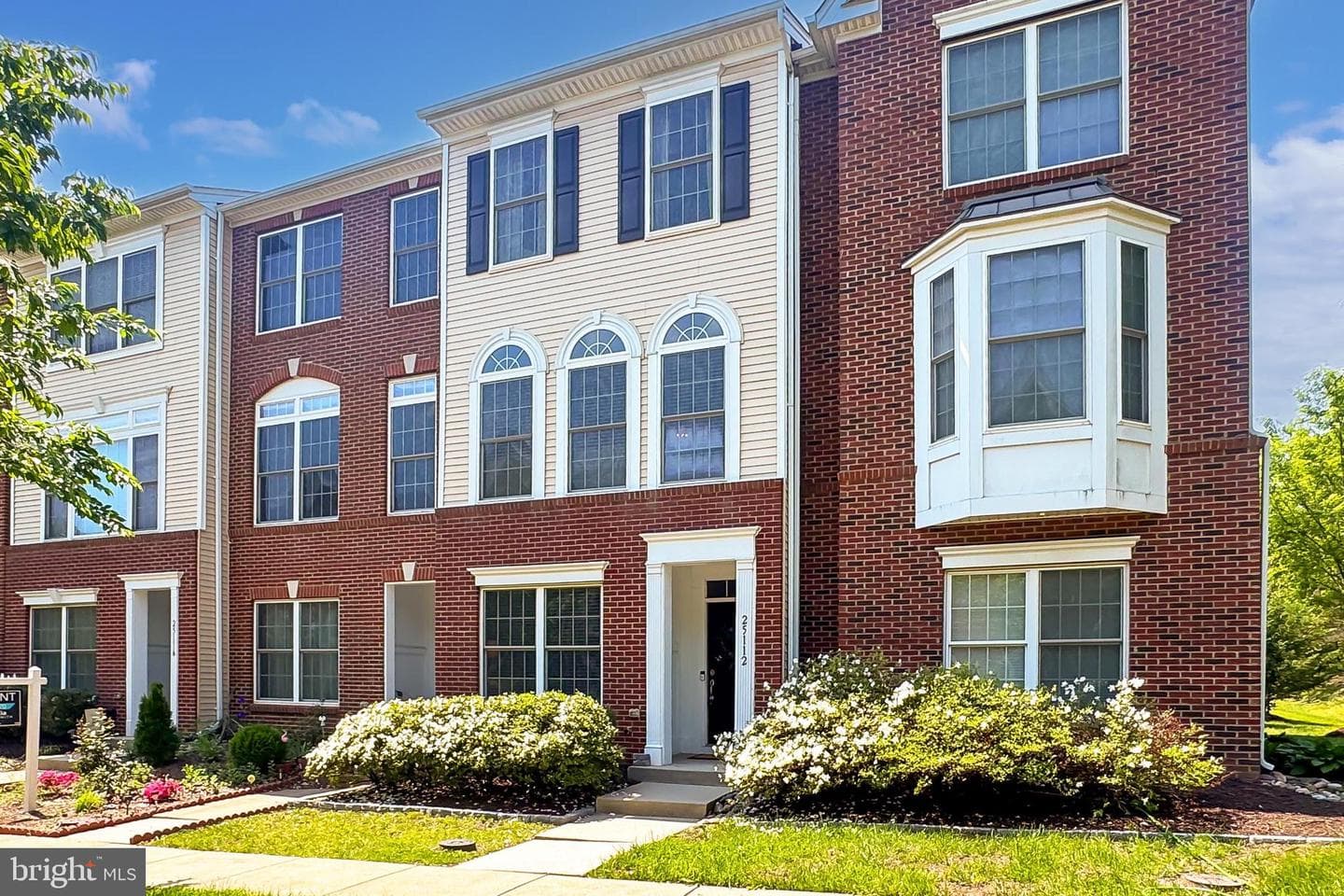 25112 Neptune Terrace photo 1